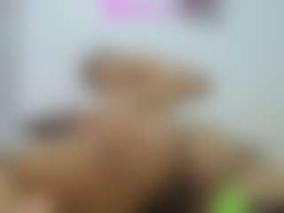 Naomylynch's Live Sex Cam Show