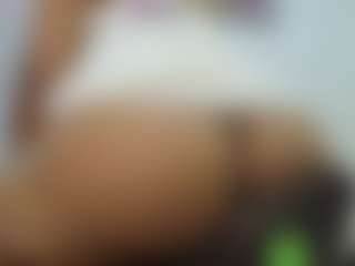 Naomylynch's Live Sex Cam Show
