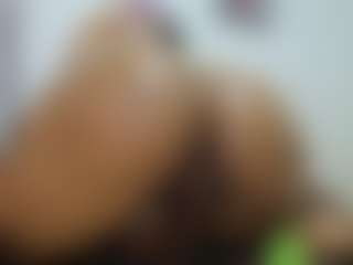 Naomylynch's Live Sex Cam Show