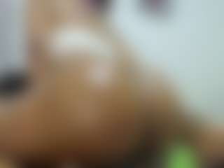 Naomylynch's Live Sex Cam Show