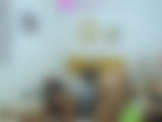 Naomylynch's Live Sex Cam Show