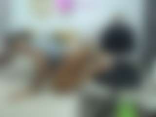 Naomylynch's Live Sex Cam Show