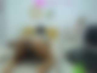 Naomylynch's Live Sex Cam Show