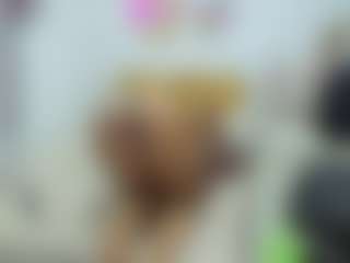 Naomylynch's Live Sex Cam Show