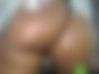 Naomylynch's Live Sex Cam Show