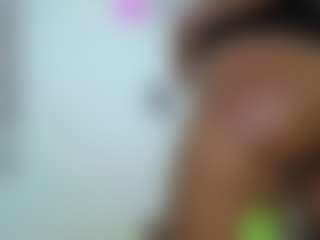 Naomylynch's Live Sex Cam Show