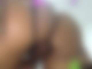 Naomylynch's Live Sex Cam Show