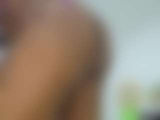 Naomylynch's Live Sex Cam Show
