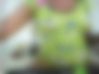 Live cam show with Naomylynch - Dildo Or Vibrator on TeamSkeetLive