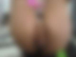 Naomylynch's Live Sex Cam Show