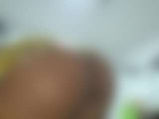 Naomylynch's Live Sex Cam Show