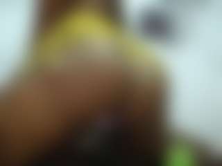 Naomylynch's Live Sex Cam Show