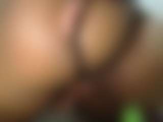 Naomylynch's Live Sex Cam Show