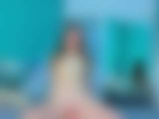 YumiAi's Live Sex Cam Show