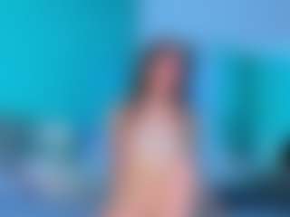 Live cam show with YumiAi - Brown Hair on Camsoda