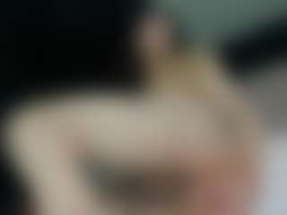 chaniesmith69x's Live Sex Cam Show