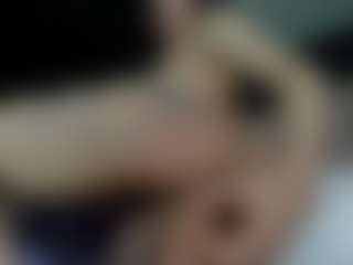 chaniesmith69x's Live Sex Cam Show