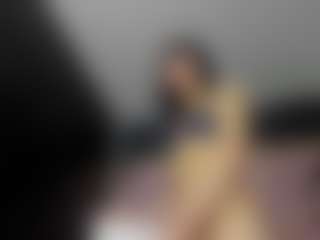 chaniesmith69x's Live Sex Cam Show