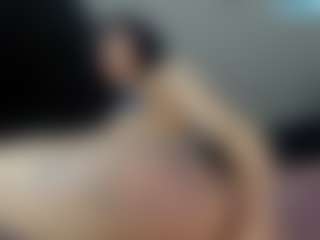 chaniesmith69x's Live Sex Cam Show