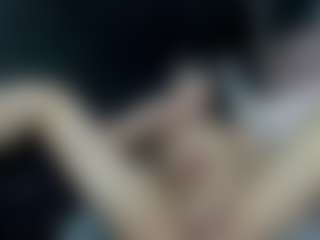 chaniesmith69x's Live Sex Cam Show