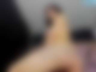 chaniesmith69x's Live Sex Cam Show