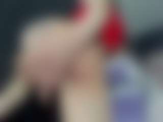 Live cam show with chaniesmith69x - Brown Eyes on Livezox