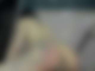 chaniesmith69x's Live Sex Cam Show
