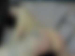 chaniesmith69x's Live Sex Cam Show