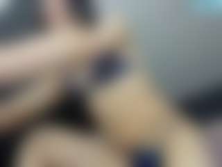 chaniesmith69x's Live Sex Cam Show