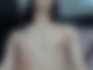 Live cam show with chaniesmith69x - Brown Eyes on Dolls Live