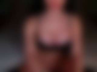 ErikaMelas's Live Sex Cam Show