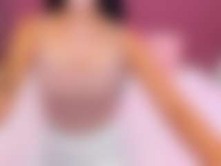 Live cam show with JenniferMunoz - Sub on MyBangCams