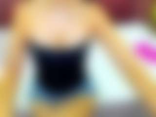 Live cam show with JenniferMunoz - Lean on Streamer API