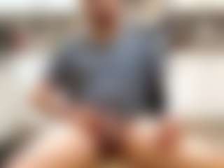 pj7414's Live Sex Cam Show