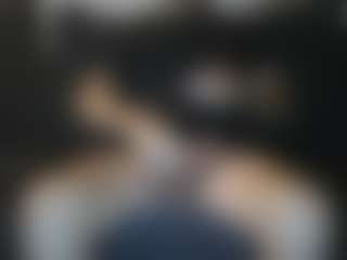 Live cam show with Gr3yman87 - Smoking on StripNow