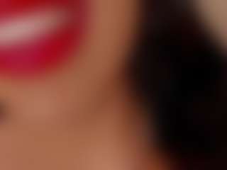Live cam show with sweet-Elizabeth - Cumshot on luckytryst.com
