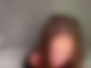 Live cam show with BarbieMcintyde - Ass Clapping on madthumbs