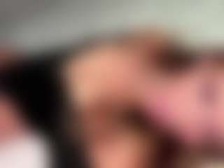 Live cam show with BarbieMcintyde - Ass Clapping on madthumbs