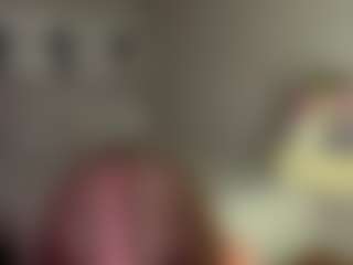 Live cam show with BarbieMcintyde - Ass Clapping on Free Soda