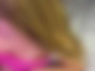 Live cam show with BarbieMcintyde - Pretty on Camsoda