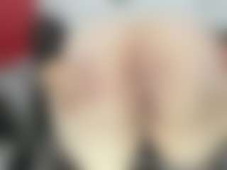 esmeralda-milf's Live Sex Cam Show
