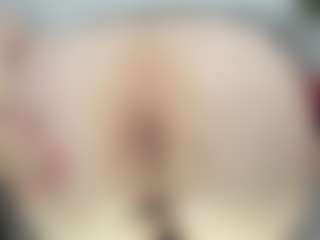 esmeralda-milf's Live Sex Cam Show