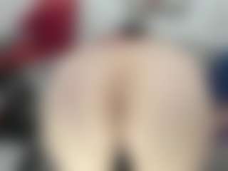 esmeralda-milf's Live Sex Cam Show
