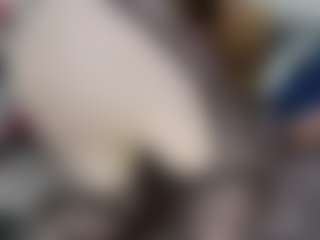 Live cam show with esmeralda-milf - Middle Aged on xplaylive.com