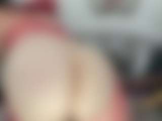 Live cam show with esmeralda-milf - Body Massage on instabang