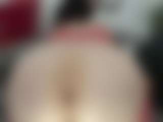Live cam show with esmeralda-milf - Body Massage on EXY
