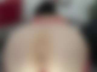 Live cam show with esmeralda-milf - Body Massage on EXY