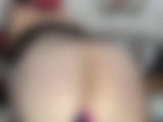 Live cam show with esmeralda-milf - Mature on Camsoda