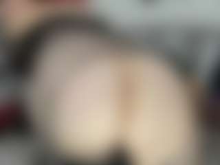 esmeralda-milf's Live Sex Cam Show