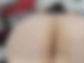 esmeralda-milf MILF webcam performer live streaming
